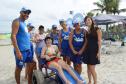 Pessoas com deficiência ou mobilidade reduzida podem usar cadeiras anfíbias no banho de mar - Foto: Aliocha Mauricio/SEDS