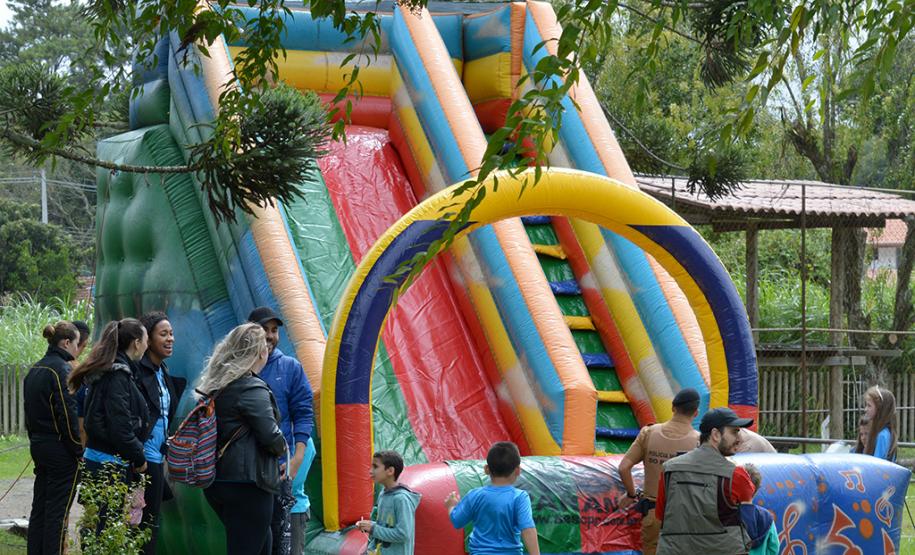 Polícia Militar faz evento em alusão ao Dia Mundial de Conscientização sobre o Autismo em Curitiba.Curitiba, 01/03/2017Foto: PM